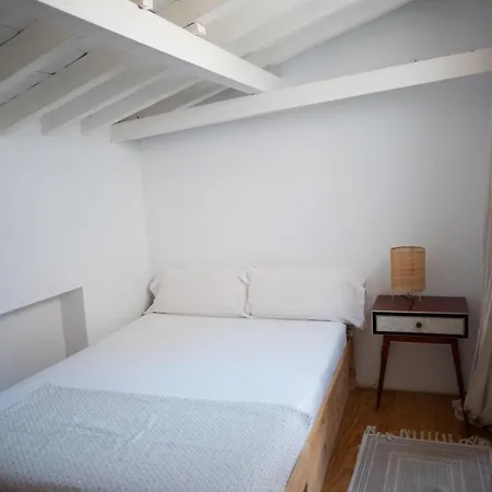 Apartment Cozy & Quiet In The Center